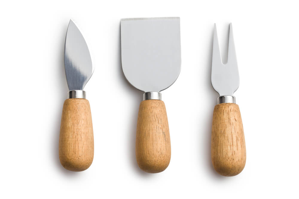 what-types-of-cheese-knives-are-available